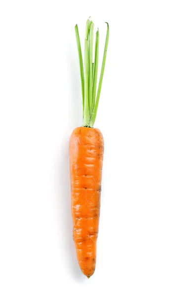 Φρέσκα καρότα που απομονώνονται σε λευκό — Φωτογραφία Αρχείου