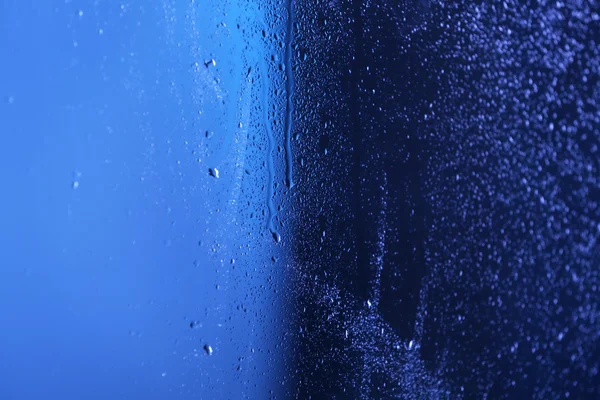 Vidro com gotas de água naturais — Fotografia de Stock
