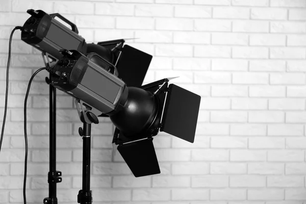 Photo studio with lighting equipment — Stock Photo, Image