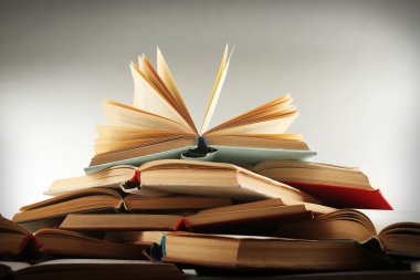 çok açık kitap