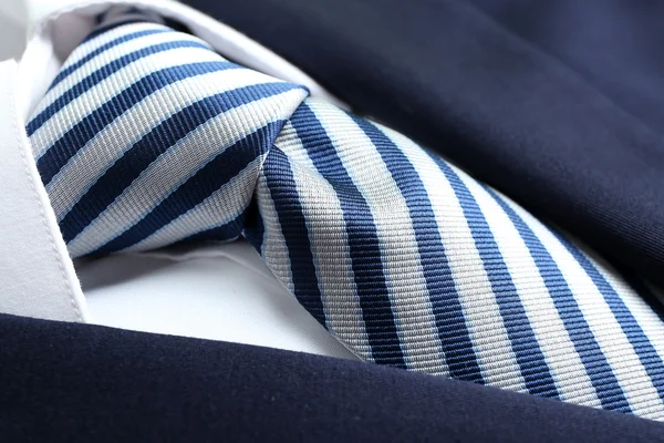 Jaqueta masculina com camisa e gravata — Fotografia de Stock