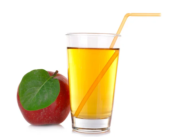Glas Apfelsaft mit rotem Apfel isoliert auf weißem — Stockfoto
