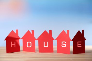 Parlak arka plan kağıt evler