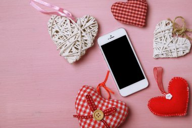 yürekleri beyaz akıllı telefon