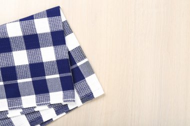 Peçete ahşap arka plan üzerinde