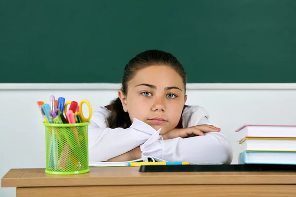 Hermosa colegiala —  Fotos de Stock