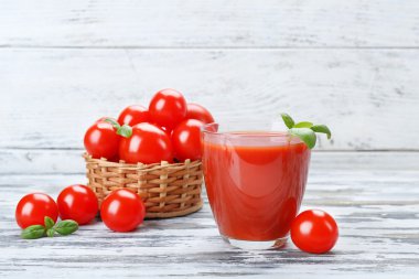 domates suyu ile sebze