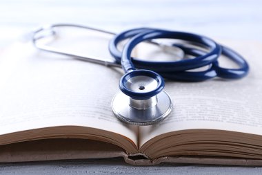 Kitap, closeup stetoskop