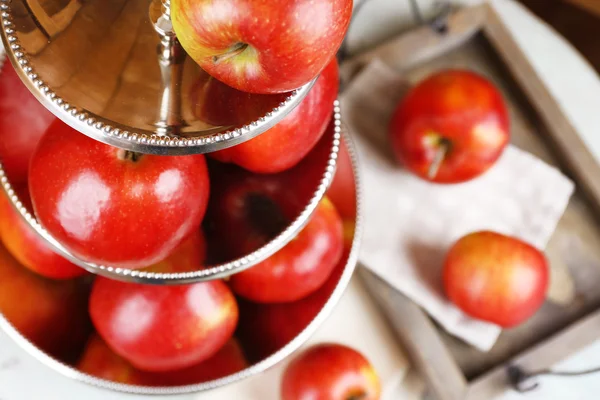 Tasty ripe apples — Stock Photo, Image