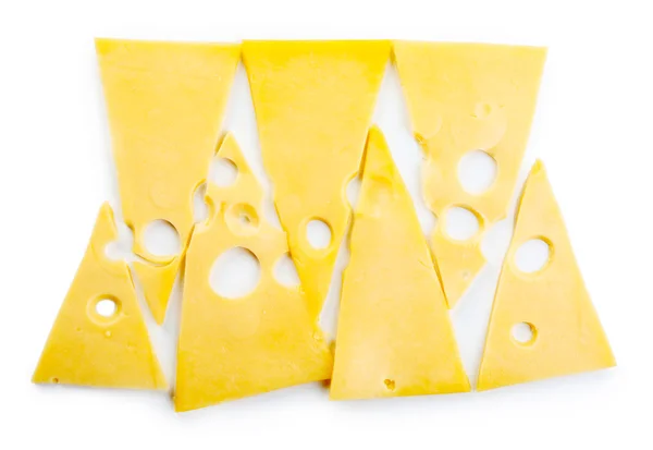 Izole üzerine beyaz peynir dilimleri — Stok fotoğraf