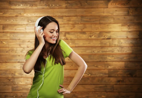 Young woman with headphones — Stock Photo, Image