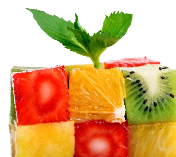 Cubo formado a partir de frutas en rodajas — Foto de Stock