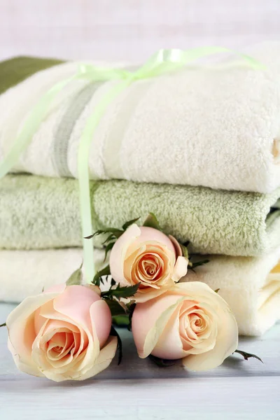 Stack of colorful towels — Stock Photo, Image