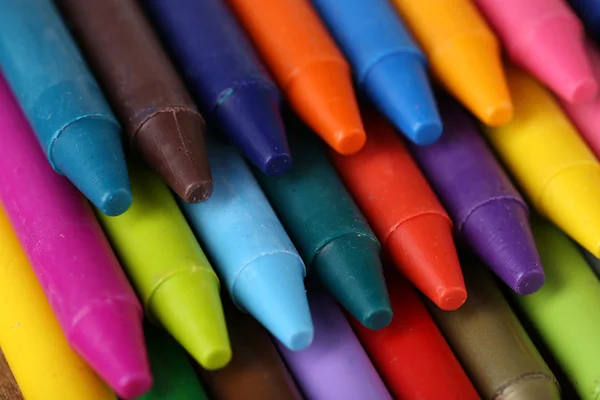 Красочные пастельные карандаши — стоковое фото