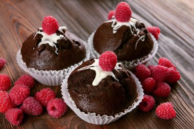 Böğürtlenli Lezzetli Kekler