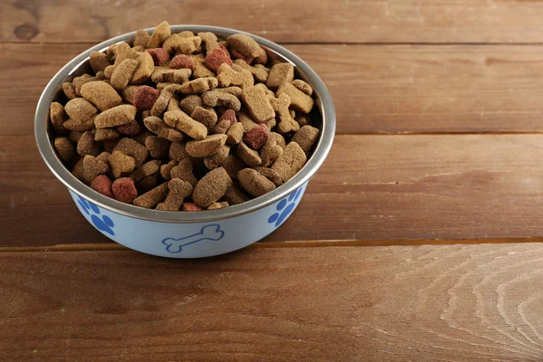 Dog food in bowl — Stock Photo, Image