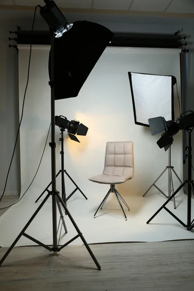 Photo studio with modern interior and lighting equipment — Stock Photo, Image