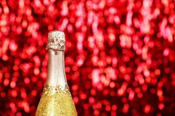 Bottiglia di champagne decorato — Foto Stock