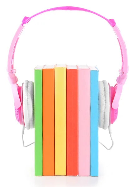 Книги и наушники как аудиокниги — стоковое фото