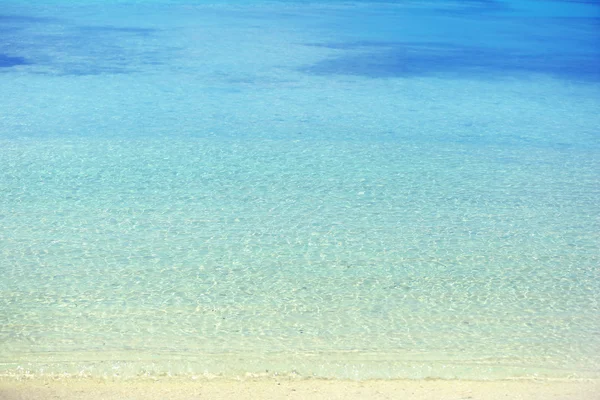 リゾートで青い海の水 — ストック写真