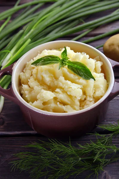 Purê de batatas na tigela — Fotografia de Stock