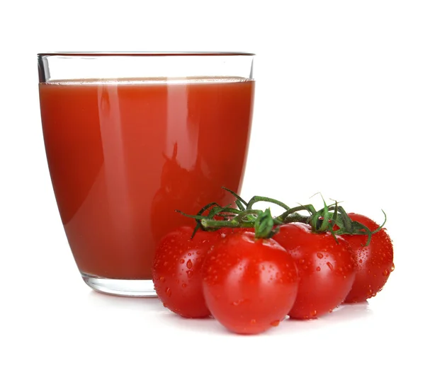 Glas tomatensap geïsoleerd op wit — Stockfoto