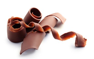 çikolata bukleler üzerinde beyaz izole