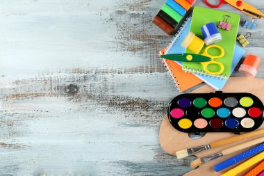 renkli okul Kırtasiye