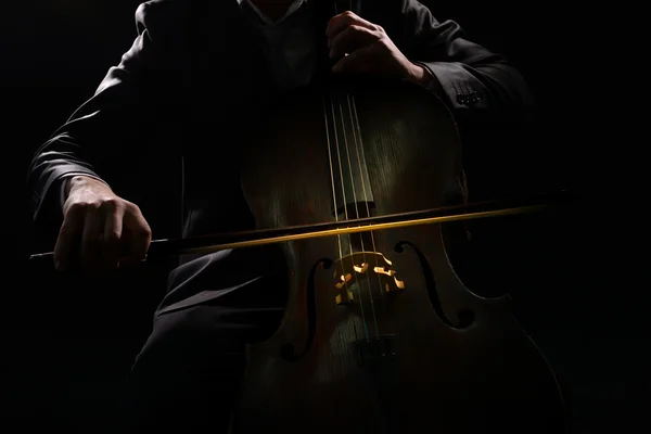 Homme jouant sur violoncelle — Photo