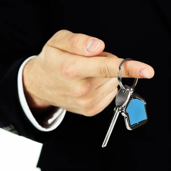 Hands with keys, closeup — Stock Photo, Image