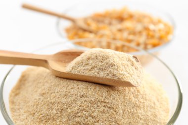 Cam kase unu ve Mısır taneleri yakın çekim