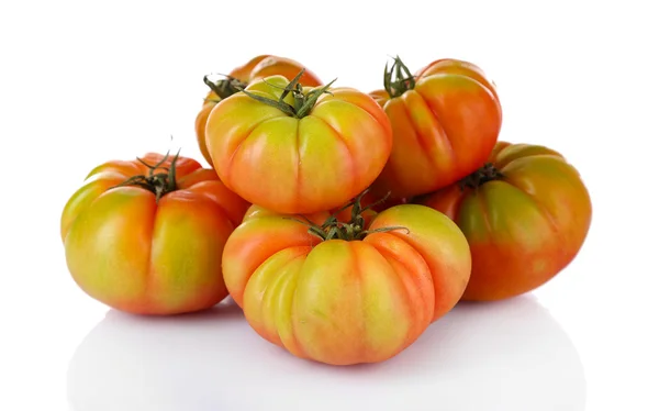 그린 토마토 흰색 절연 — 스톡 사진