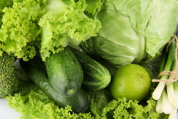 Куча зеленых овощей — стоковое фото
