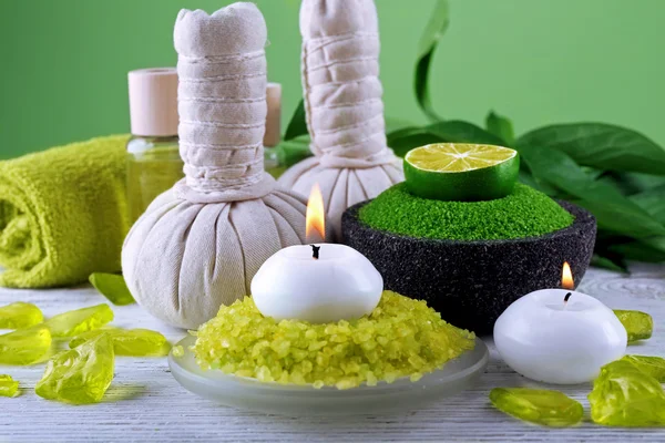 Spa still life in green color — Stock Photo, Image