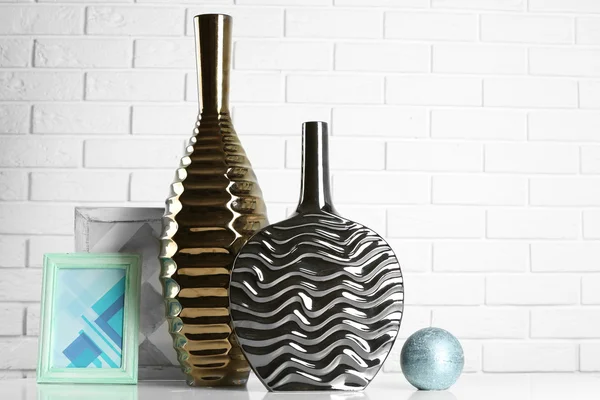 Modern vases on floor — Stock Photo, Image