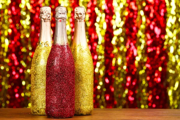 Zdobione butelki szampana — Zdjęcie stockowe