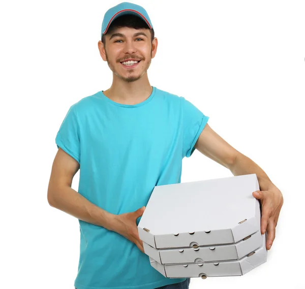 Rapaz de entrega com pizza de papelão — Fotografia de Stock