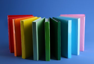 Renkli kitap yakın çekim