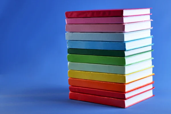Kolorowe książki z bliska — Zdjęcie stockowe