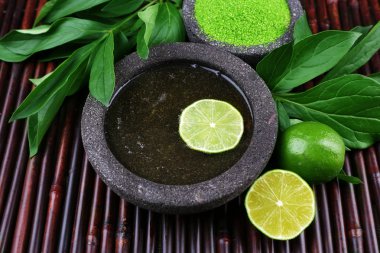 Spa natürmort yeşil renkte