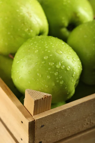 परिपक्व हिरवा सफरचंद — स्टॉक फोटो, इमेज