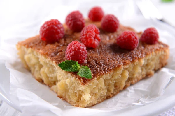 Tarte fraîche aux framboises — Photo