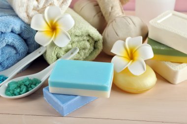 Spa uygulamaları renkli arka plan üzerinde