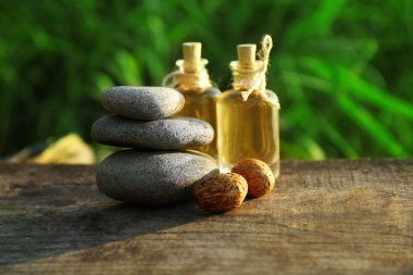 Spa natürmort Nehri üzerinde ahşap yüzeyde