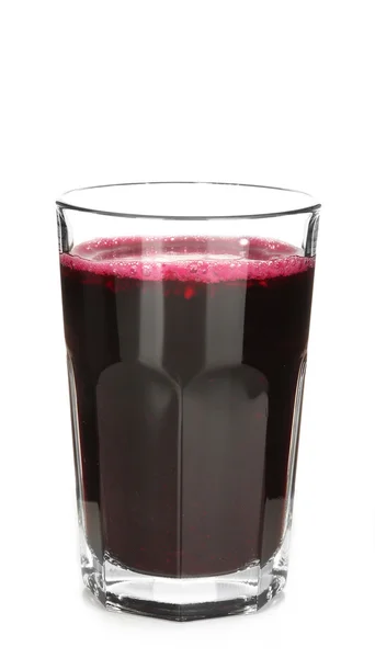 Verre de jus de betterave isolé sur blanc — Photo