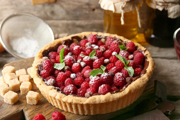 Tart com framboesas frescas — Fotografia de Stock