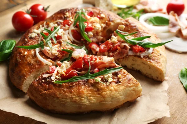 Pizza caseira grega — Fotografia de Stock