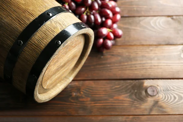 Old wine barrel — Stock Photo, Image