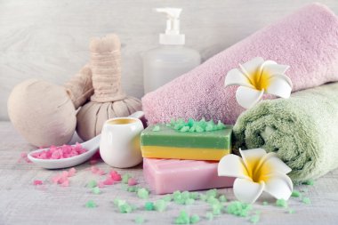 Spa uygulamaları ışık arka plan üzerinde