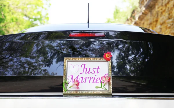 Beautiful wedding car — Stock Photo, Image